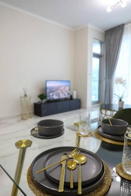 Deal!!! Brand New 1 Bed Condo In The Heart Of Dubai Marina Exterior photo